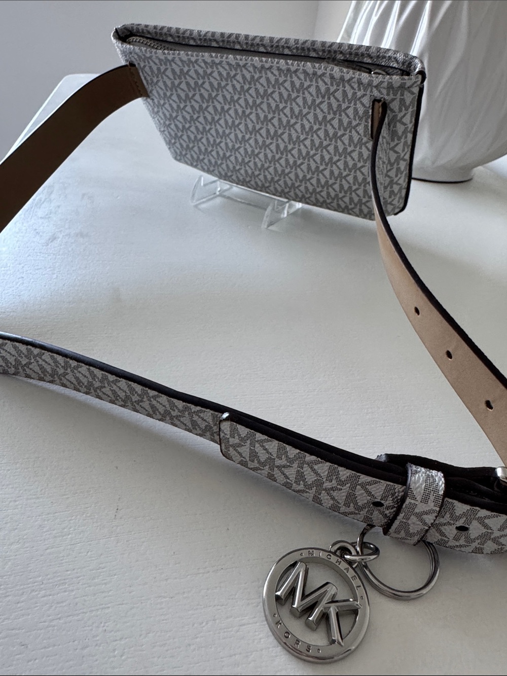 Michael Kors Gray Signature Belt Bag - Picture 5 of 6